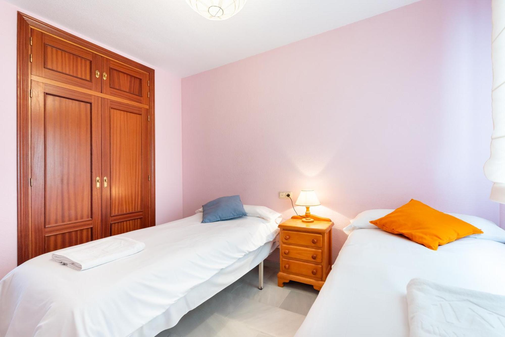 Wintowinrentals 1ª Linea De Playa, Parking Y Wifi 린콘데라빅토리아 외부 사진