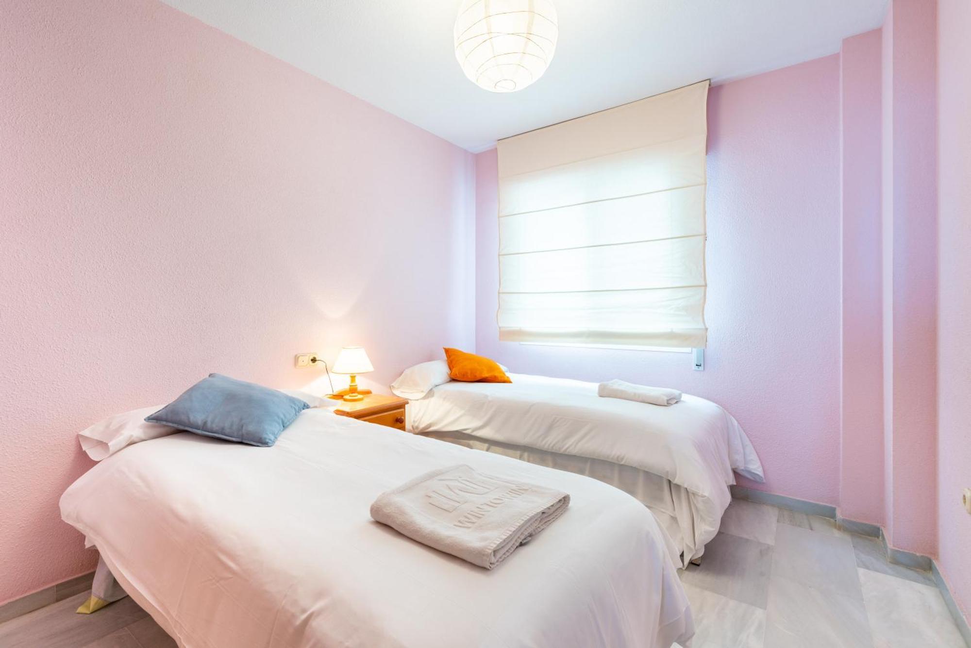 Wintowinrentals 1ª Linea De Playa, Parking Y Wifi 린콘데라빅토리아 외부 사진