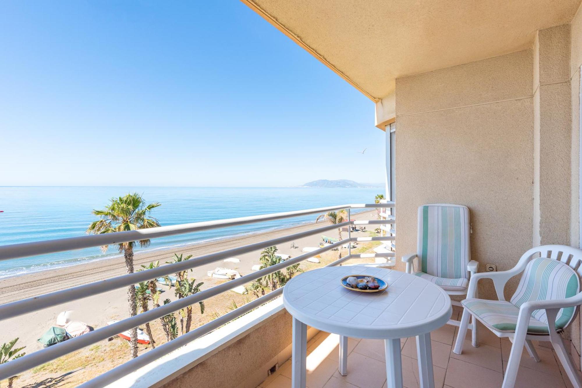 Wintowinrentals 1ª Linea De Playa, Parking Y Wifi 린콘데라빅토리아 외부 사진